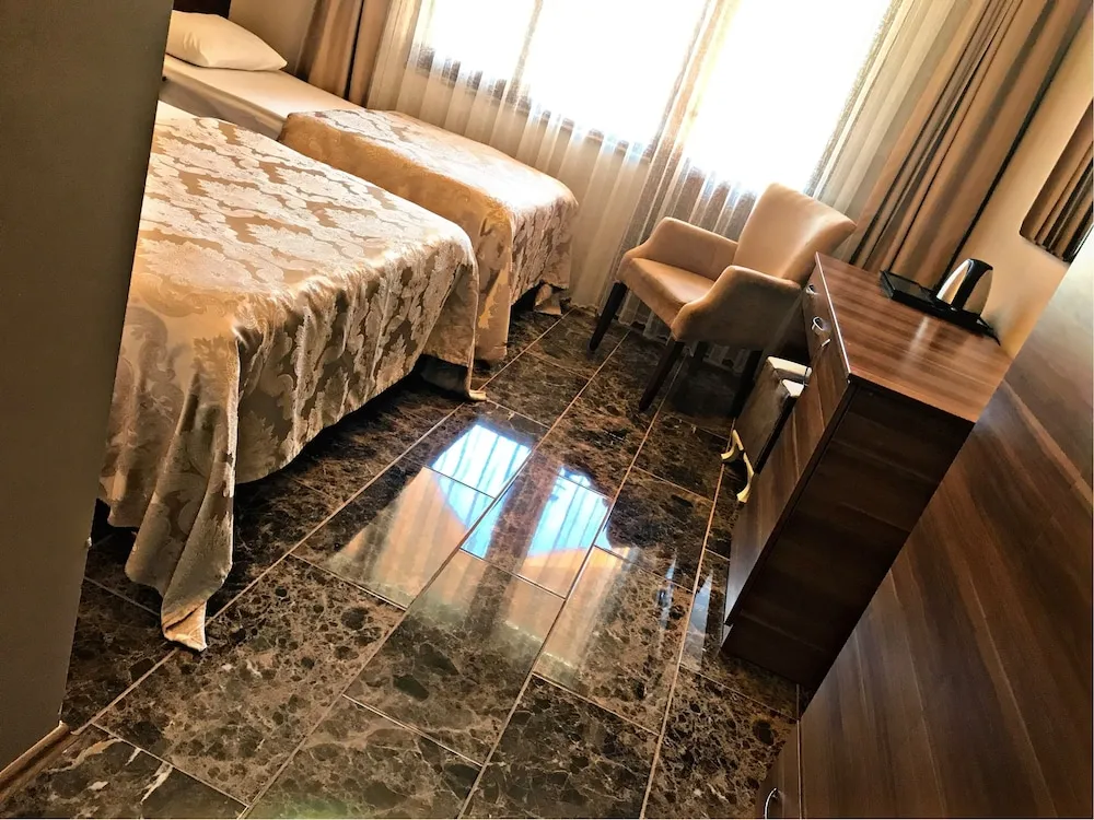 Standard Oda, Dağ Manzaralı