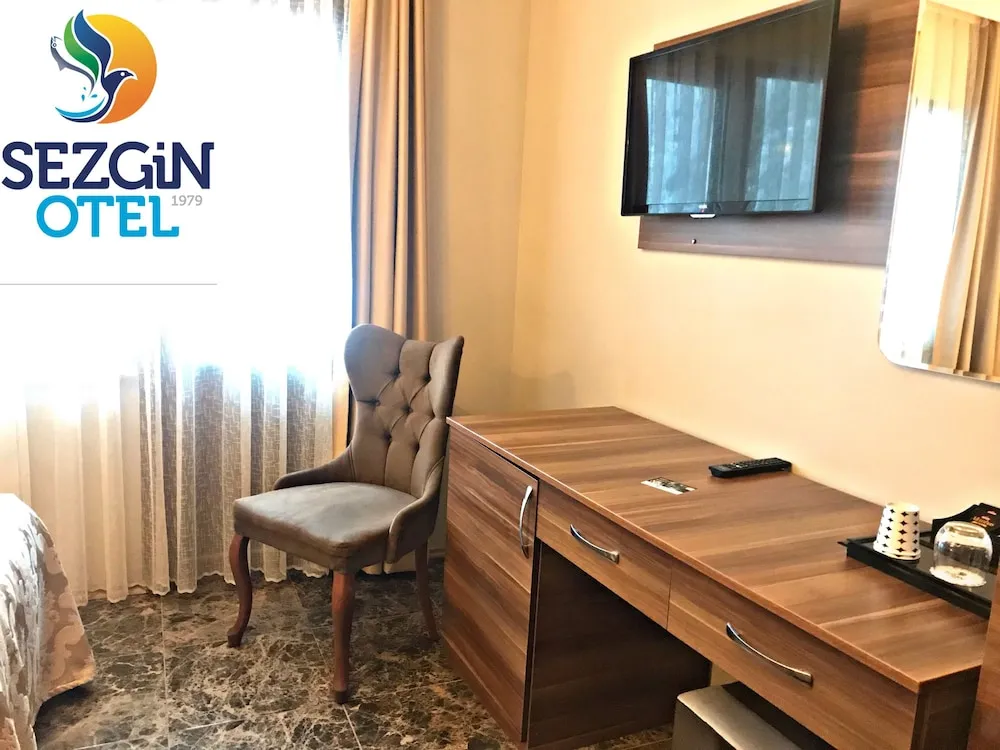 Standard Çatı Katı (Loft), Göl Manzaralı