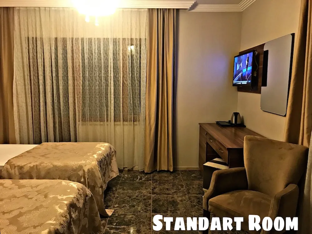 Standard Oda, Dağ Manzaralı