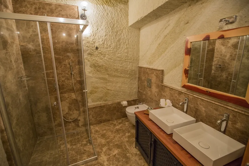 Superior Tek Büyük Yataklı Oda