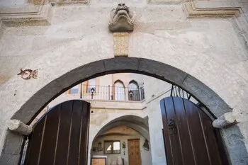Agarta Cave Hotel