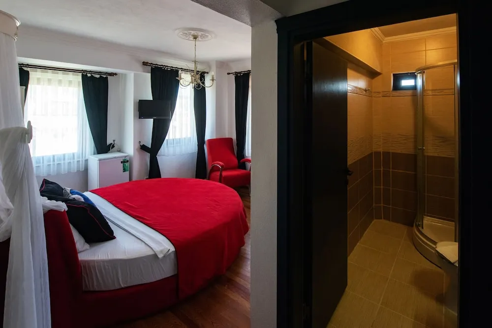 Deluxe Çift Kişilik Oda