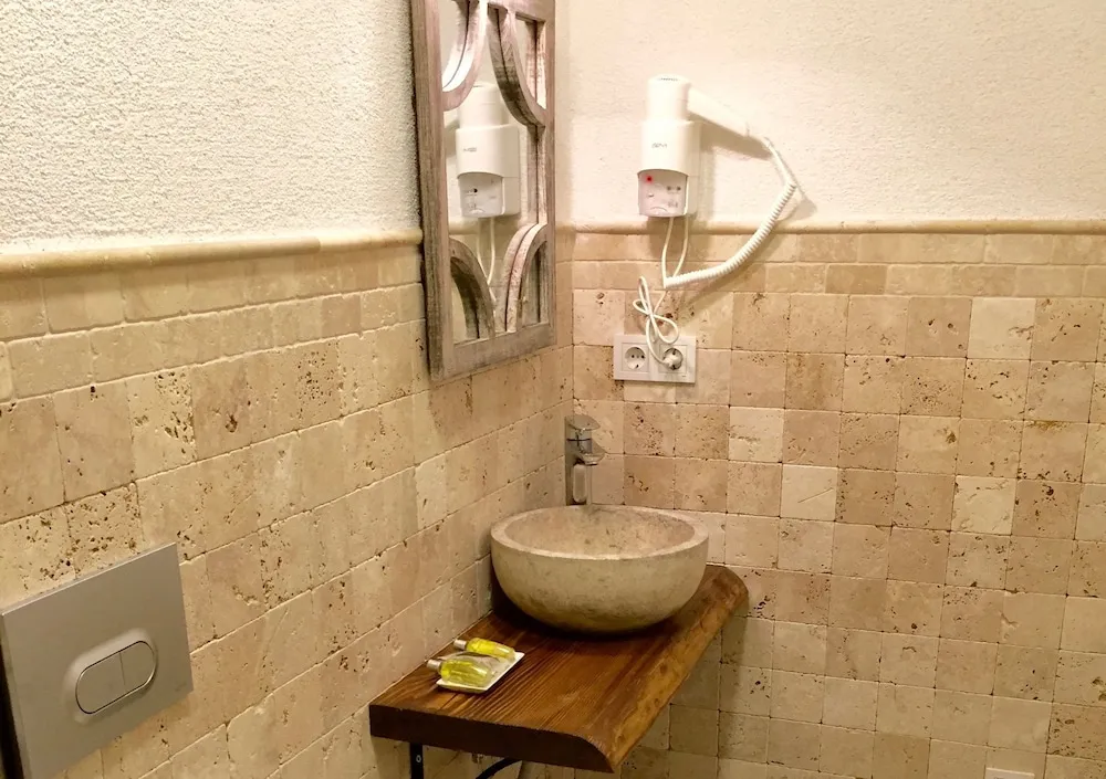 Standard Tek Büyük Yataklı Oda, 1 Çift Kişilik Yatak, Balkon