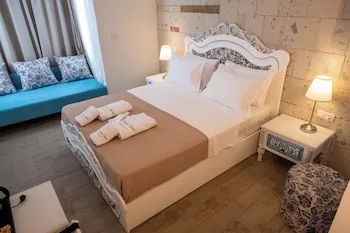 Alacati Limonaia Hotel