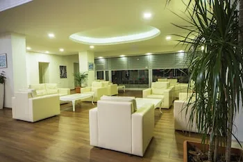 Sun Bay Park Hotel