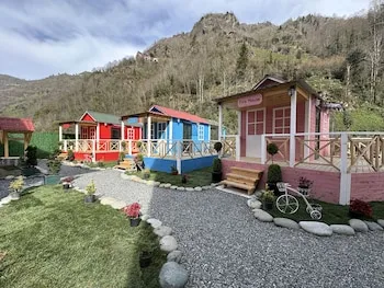 River Land Rize