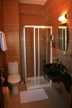Nish Alacati Hotel