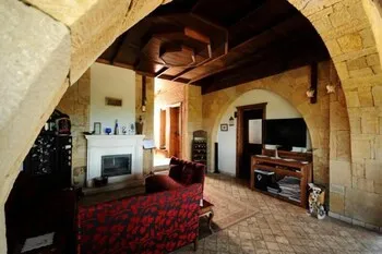 Daidalos Hotel