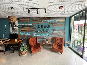 Zephyros City Otel