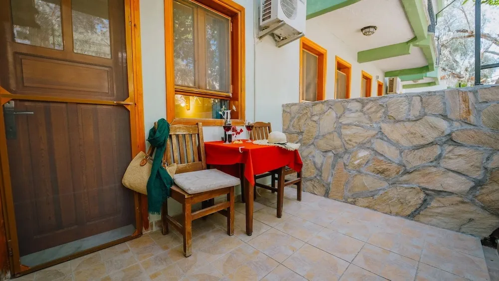 Standard Üç Kişilik Oda