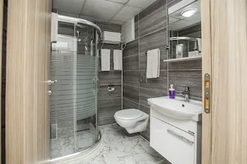 Konuk Hotel