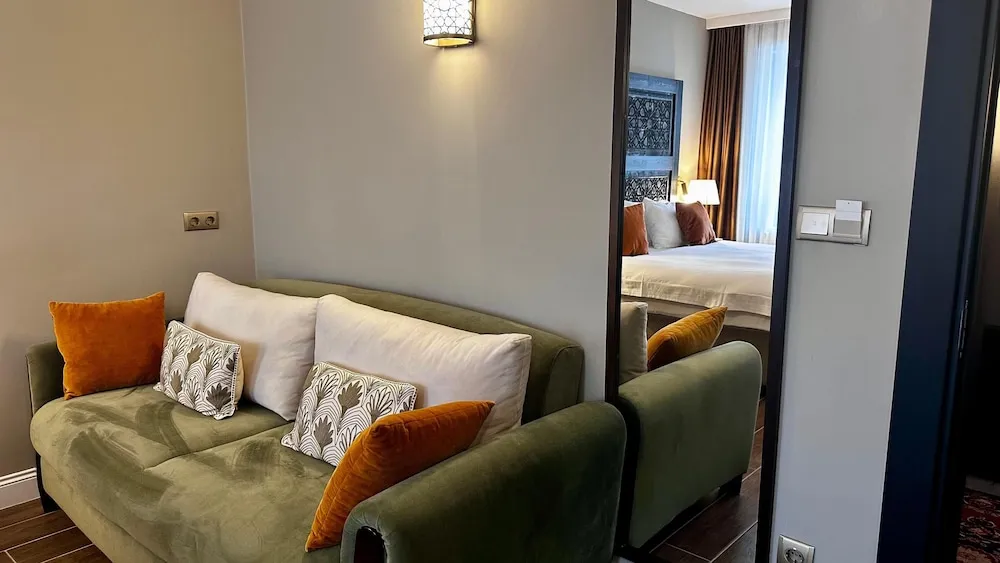 Premium Tek Büyük veya İki Ayrı Yataklı Oda