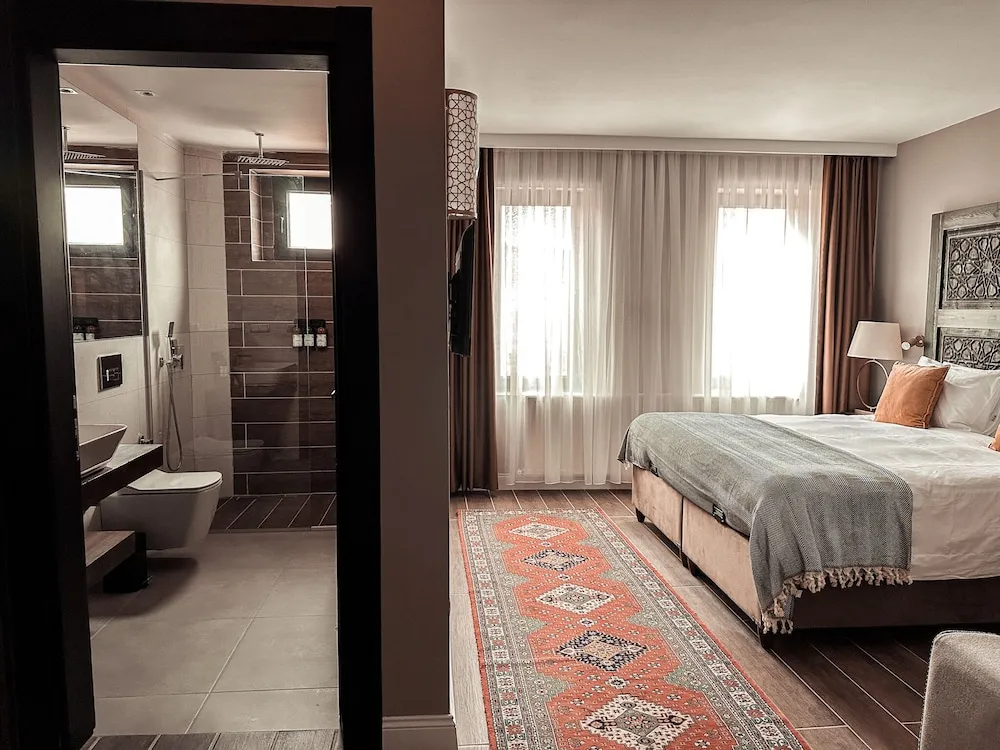 Elite Tek Büyük veya İki Ayrı Yataklı Oda