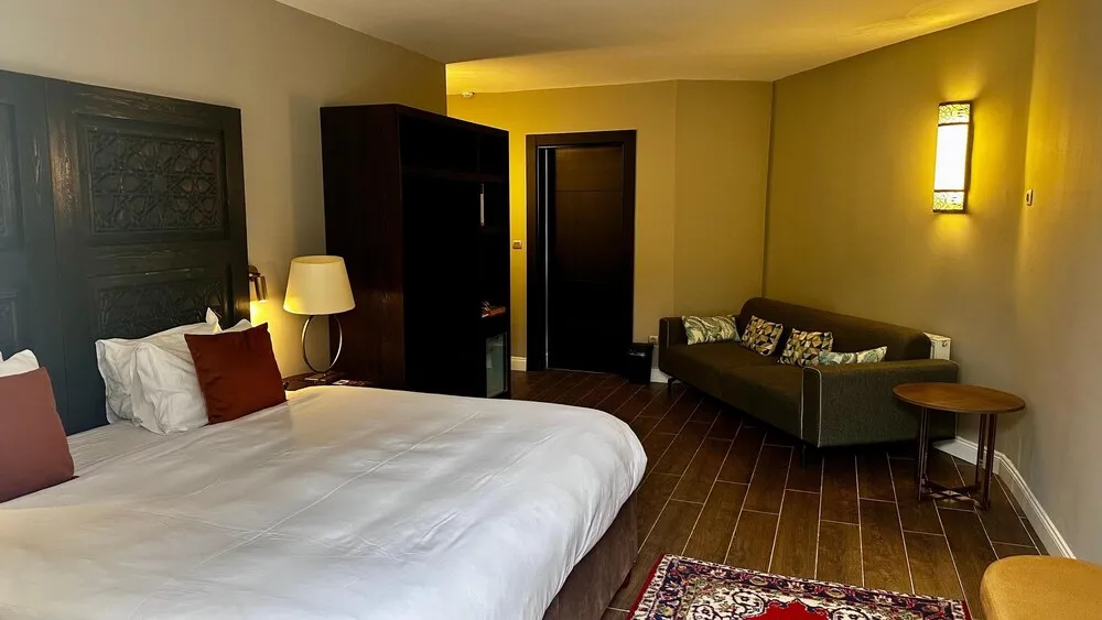 Gallery Tek Büyük veya İki Ayrı Yataklı Oda