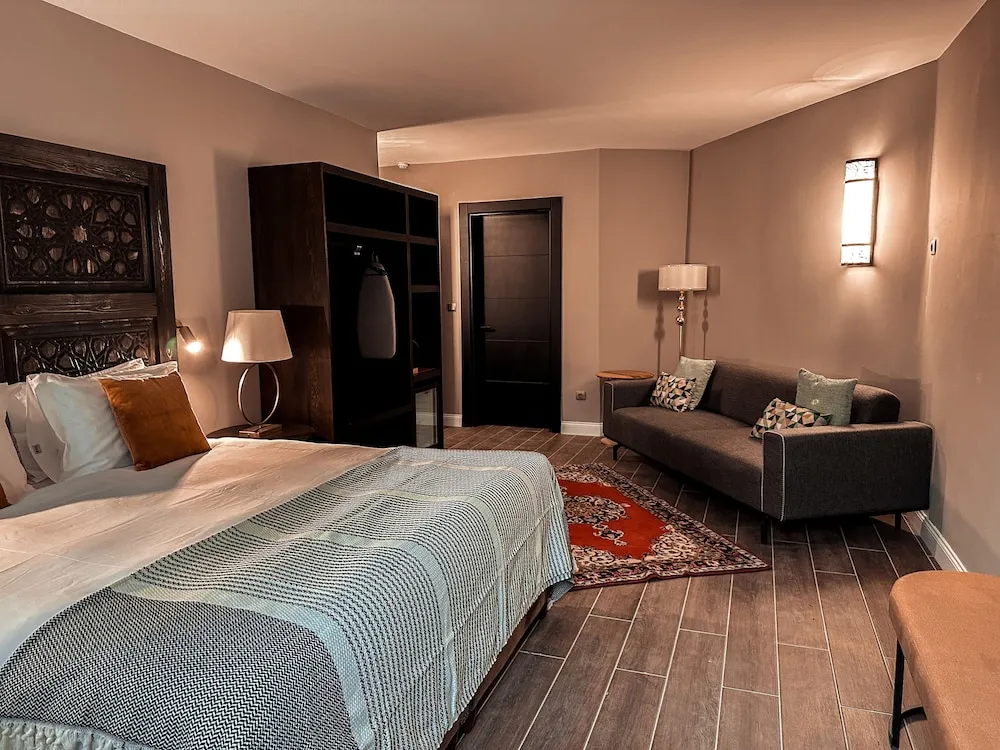 Gallery Tek Büyük veya İki Ayrı Yataklı Oda