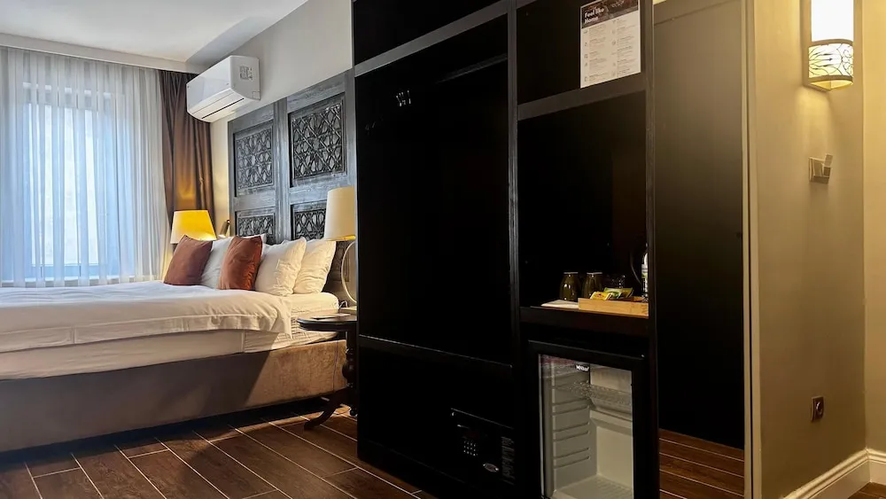 Gallery Tek Büyük veya İki Ayrı Yataklı Oda