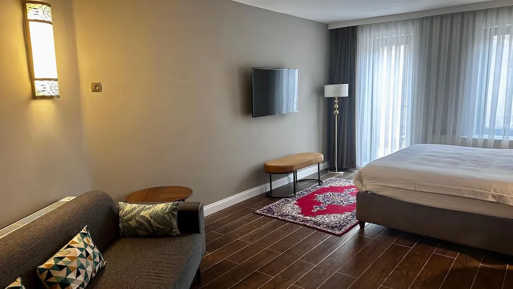 Gallery Tek Büyük veya İki Ayrı Yataklı Oda