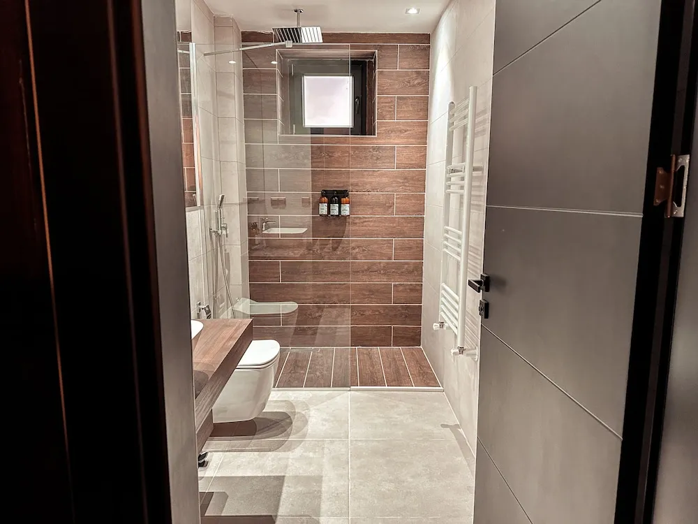 Luxury Tek Büyük Yataklı Oda