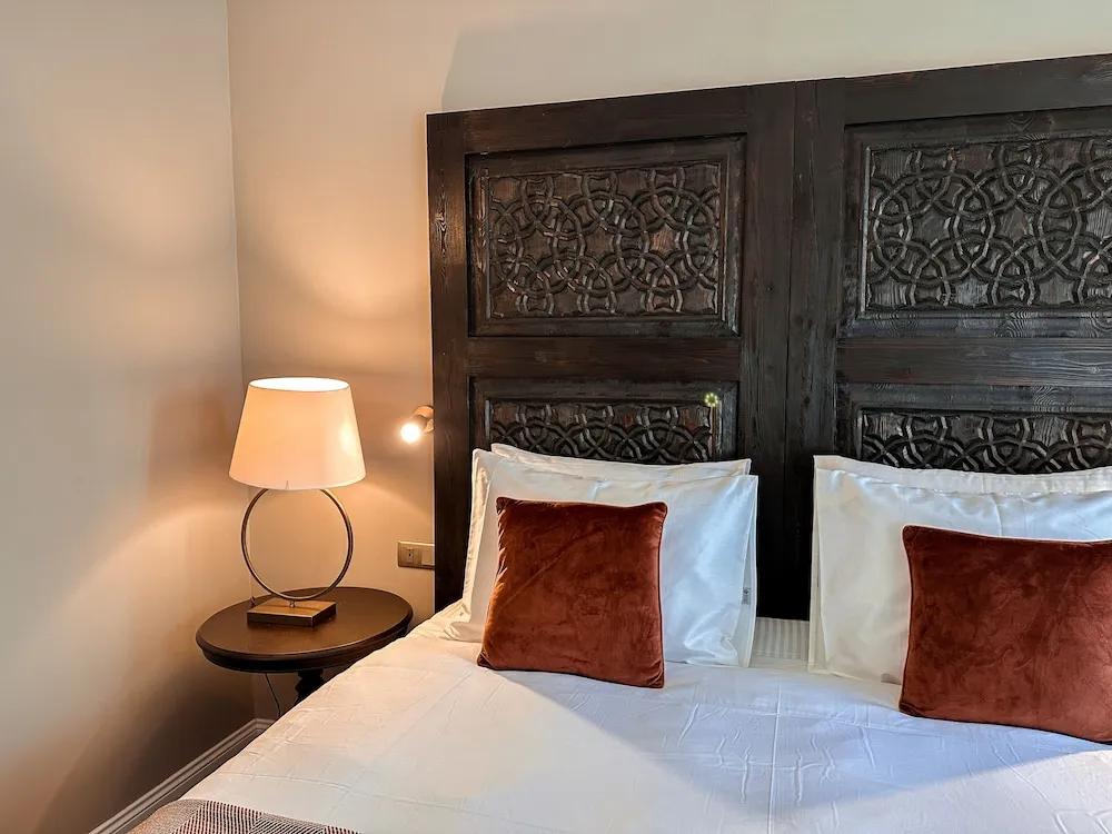 Luxury Tek Büyük Yataklı Oda