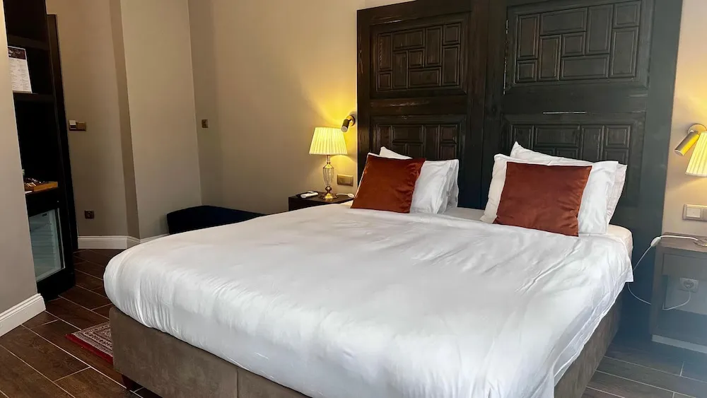 Premier Tek Büyük Yataklı Oda