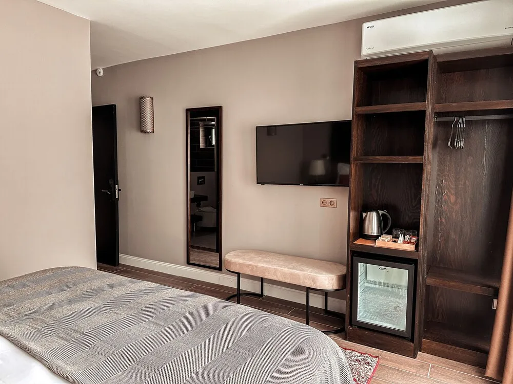 Design Tek Büyük Yataklı Oda