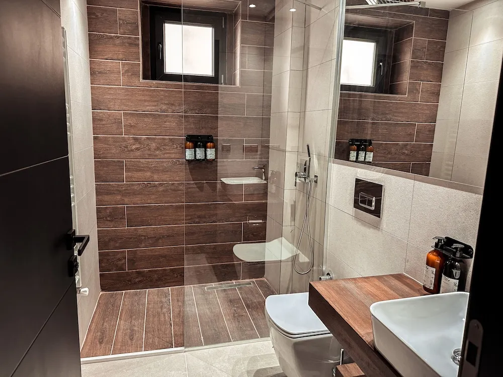 Design Tek Büyük Yataklı Oda