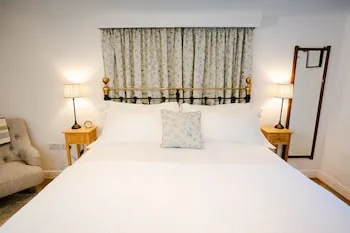 HOVELL HALL Country B&B