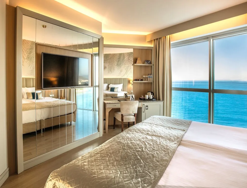 Economy Oda, Deniz Manzaralı