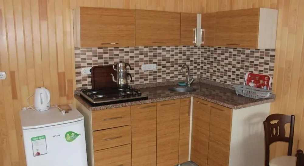 Apart Daire, Göl Manzaralı