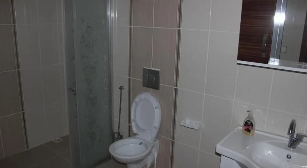 Apart Daire, Göl Manzaralı