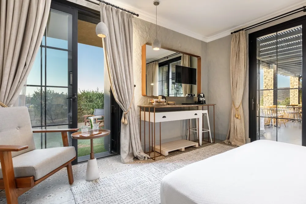 Deluxe Oda, 1 Çift Kişilik Yatak, Sigara İçilmez, Küvet