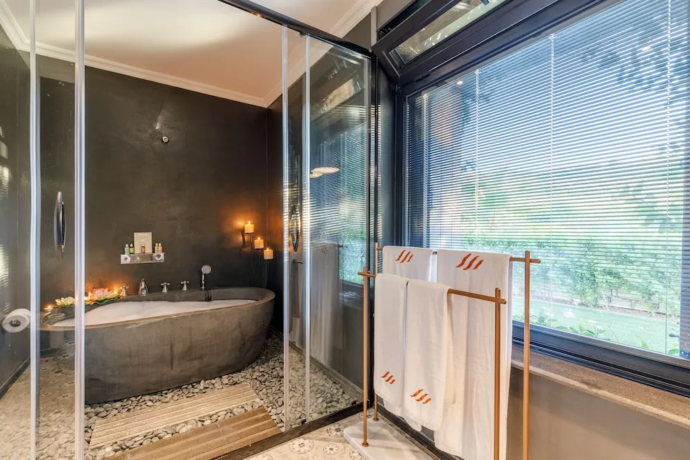 Deluxe Oda, 1 Çift Kişilik Yatak, Sigara İçilmez, Küvet