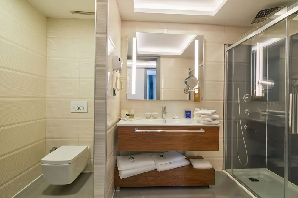 Suite Room