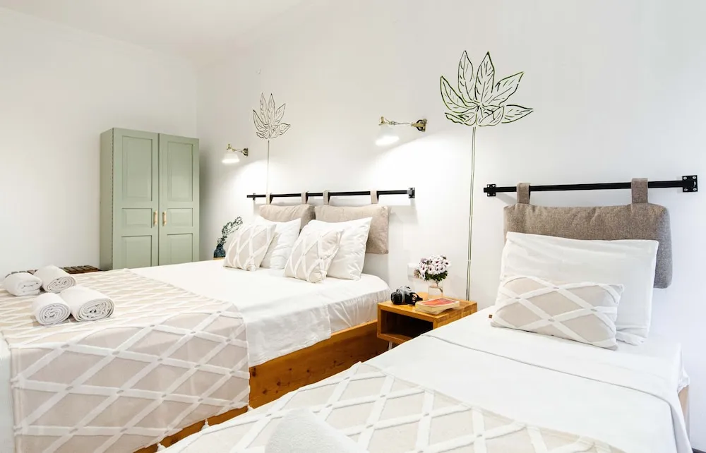 Superior Triple Room, Garden View