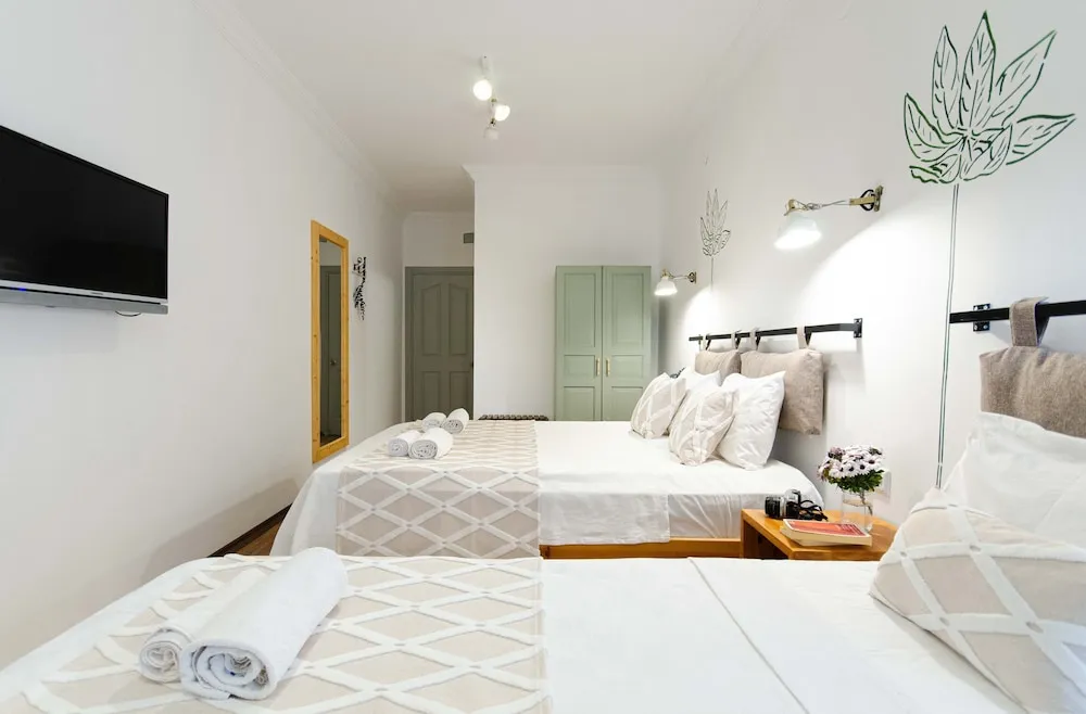 Superior Triple Room, Garden View