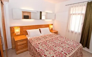 Lycia Hotel