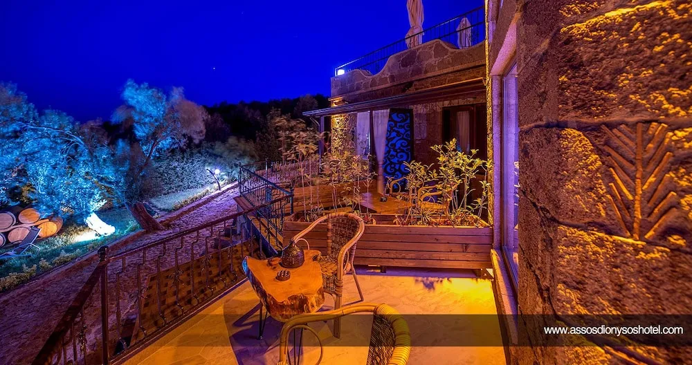 Standard Tek Büyük Yataklı Oda, 1 Çift Kişilik Yatak, Balkon, Deniz Manzaralı