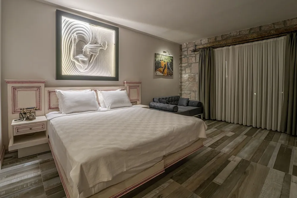 Superior Tek Büyük Yataklı Oda, Balkon, Deniz Manzaralı
