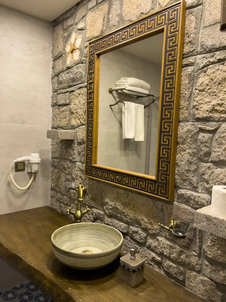 Superior Tek Büyük Yataklı Oda, Balkon, Deniz Manzaralı