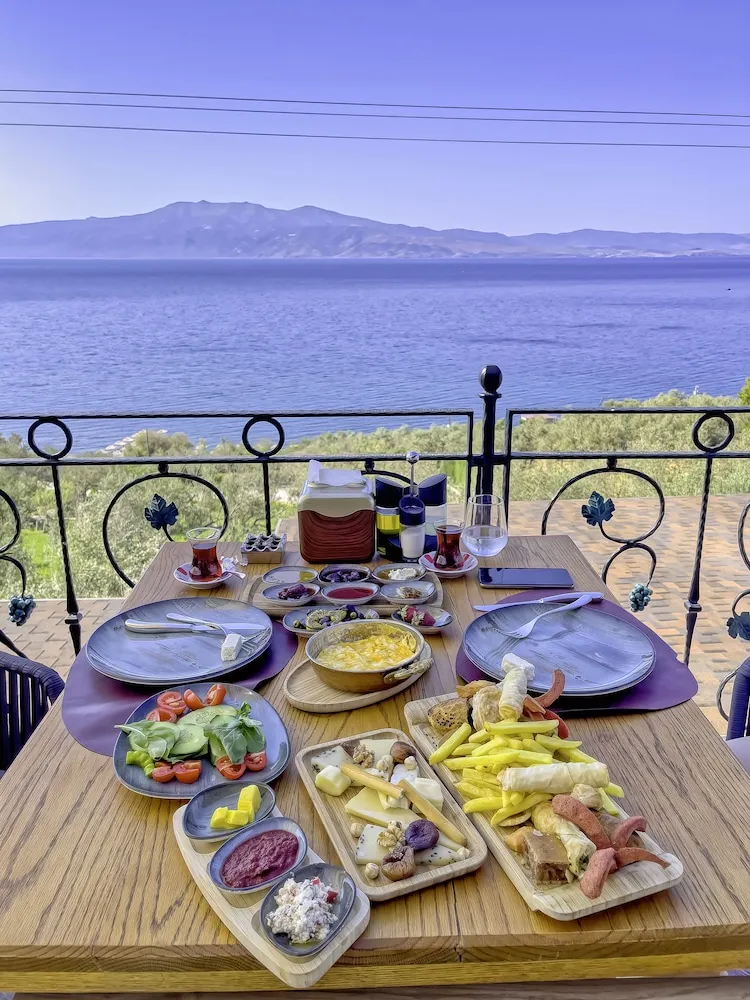 Superior Tek Büyük Yataklı Oda, Balkon, Deniz Manzaralı