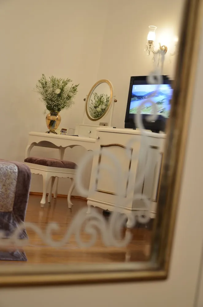 Premier Tek Büyük Yataklı Oda