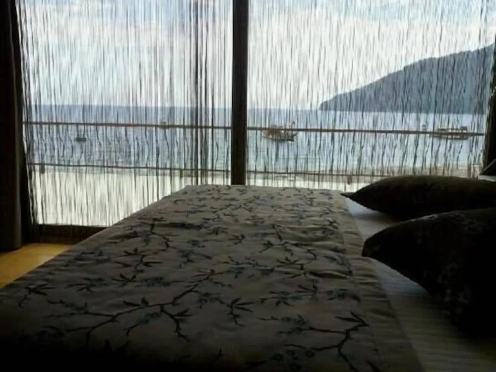 Deluxe Tek Büyük veya İki Ayrı Yataklı Oda, Deniz Manzaralı