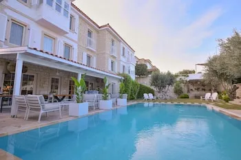 Peremere Alaçatı Hotel