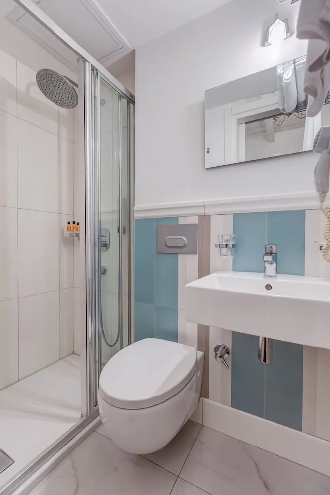 Small Double Room