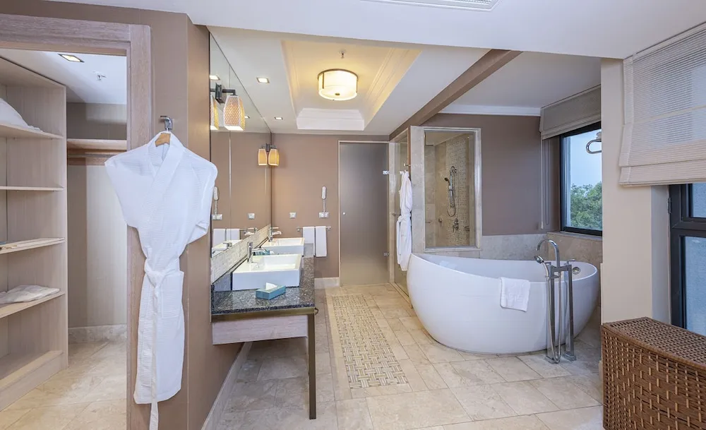 King Suite