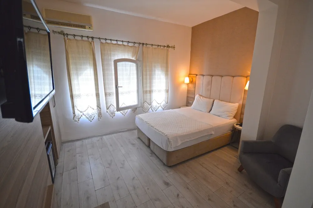 Deluxe Oda, Sigara İçilmez