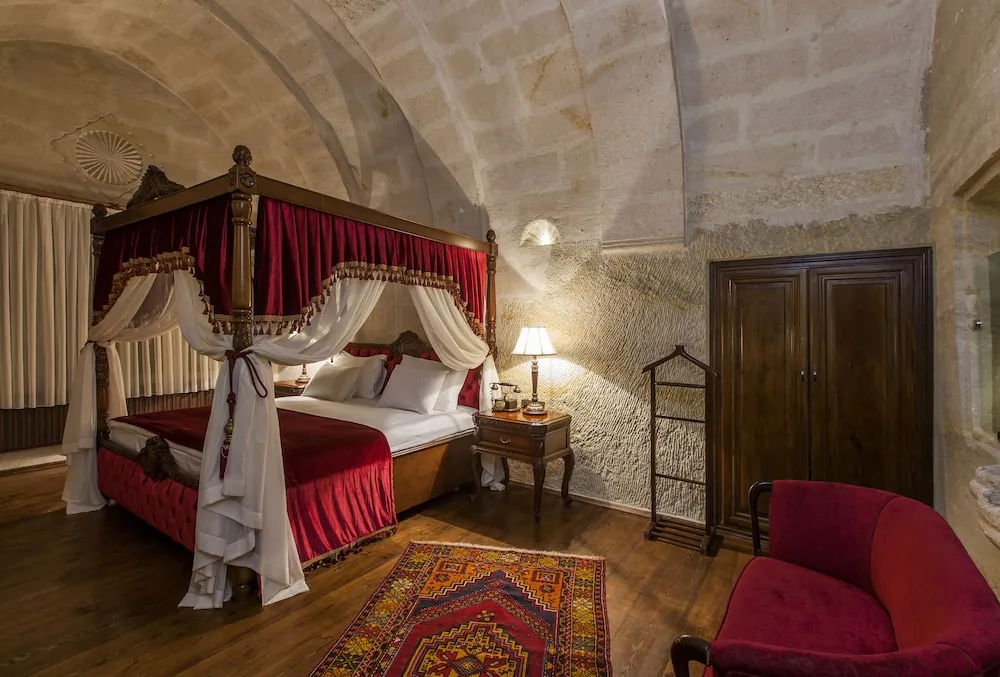 Ottoman Suite