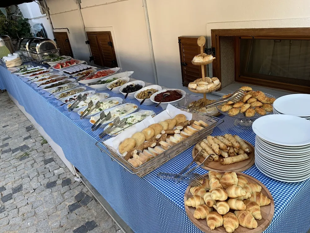 Deluxe Dört Kişilik Oda