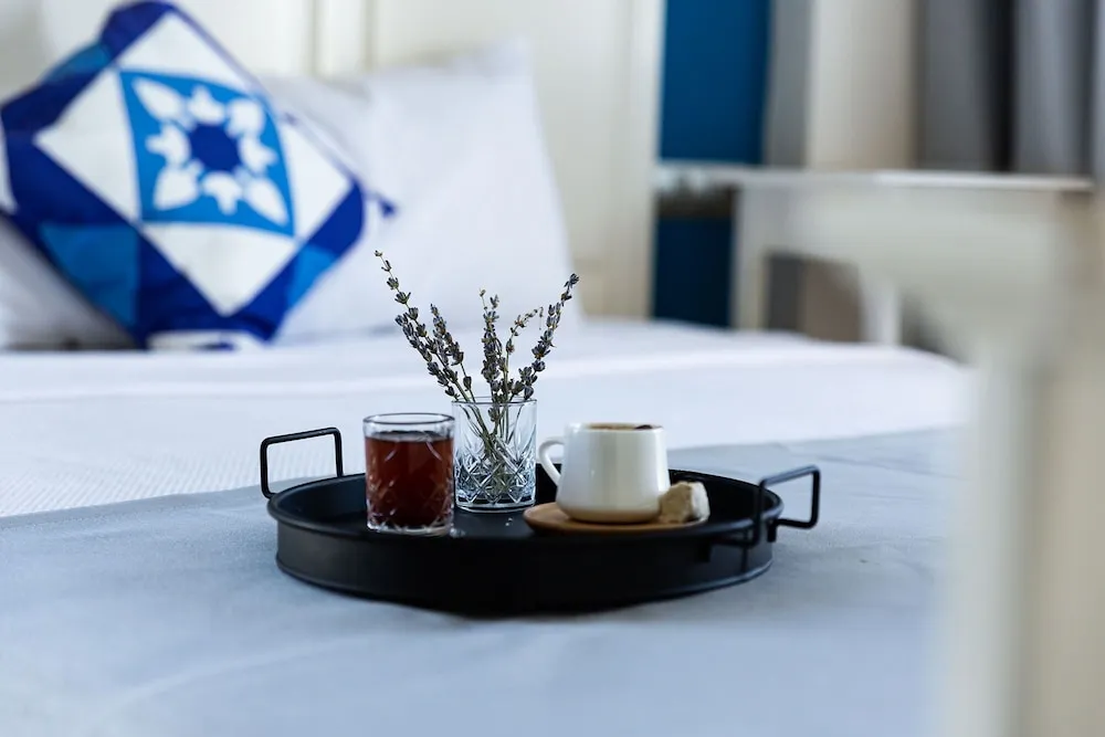 Deluxe Tek Büyük Yataklı Oda, 1 Yatak Odası, Balkon, Şehir Manzaralı