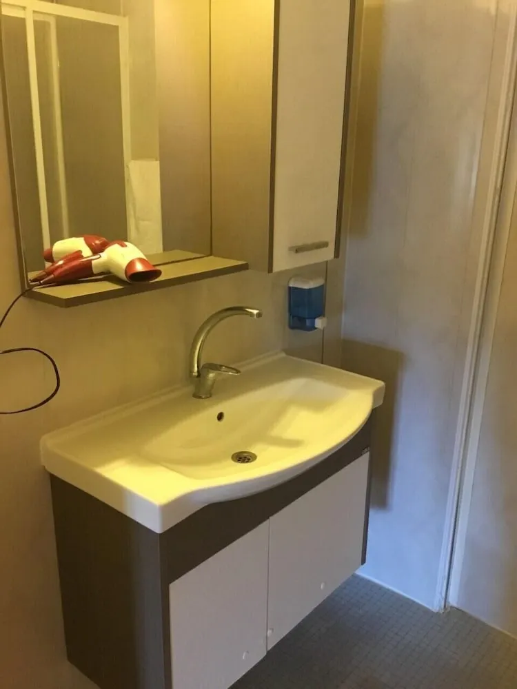 Standard Tek Büyük veya İki Ayrı Yataklı Oda, 1 Yatak Odası